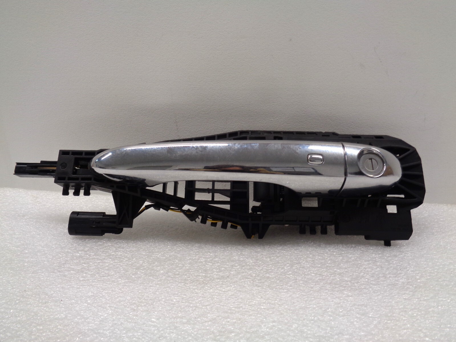2014-2019 Maserati Ghibli Front Left Driver Side Door Handle Chrome OEM AK240209