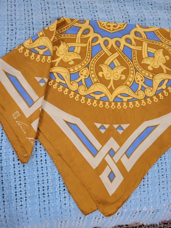 复古女式 Ann Taylor 100% 真丝围巾金色棕色和蓝色。 28"x29 码 — 第 4/4 张图片