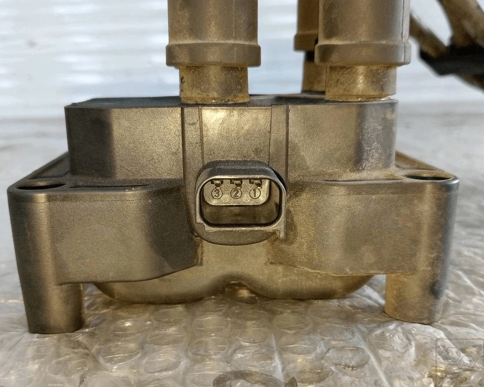 1459278 Bobina  FORD C-MAX (CB7) C-Max7 1.6 (77Kw) Mnv 5p/b/1596cc - Immagine 2 di 3