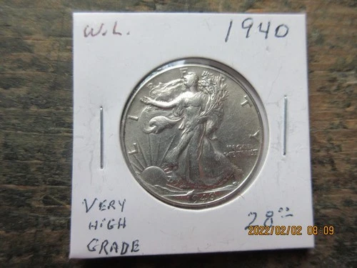 1940 WALKING LIBERTY SILVER HALF DOLLAR  ~ NICE COIN ~ 90% SILVER -UNC-1 DAY SHI