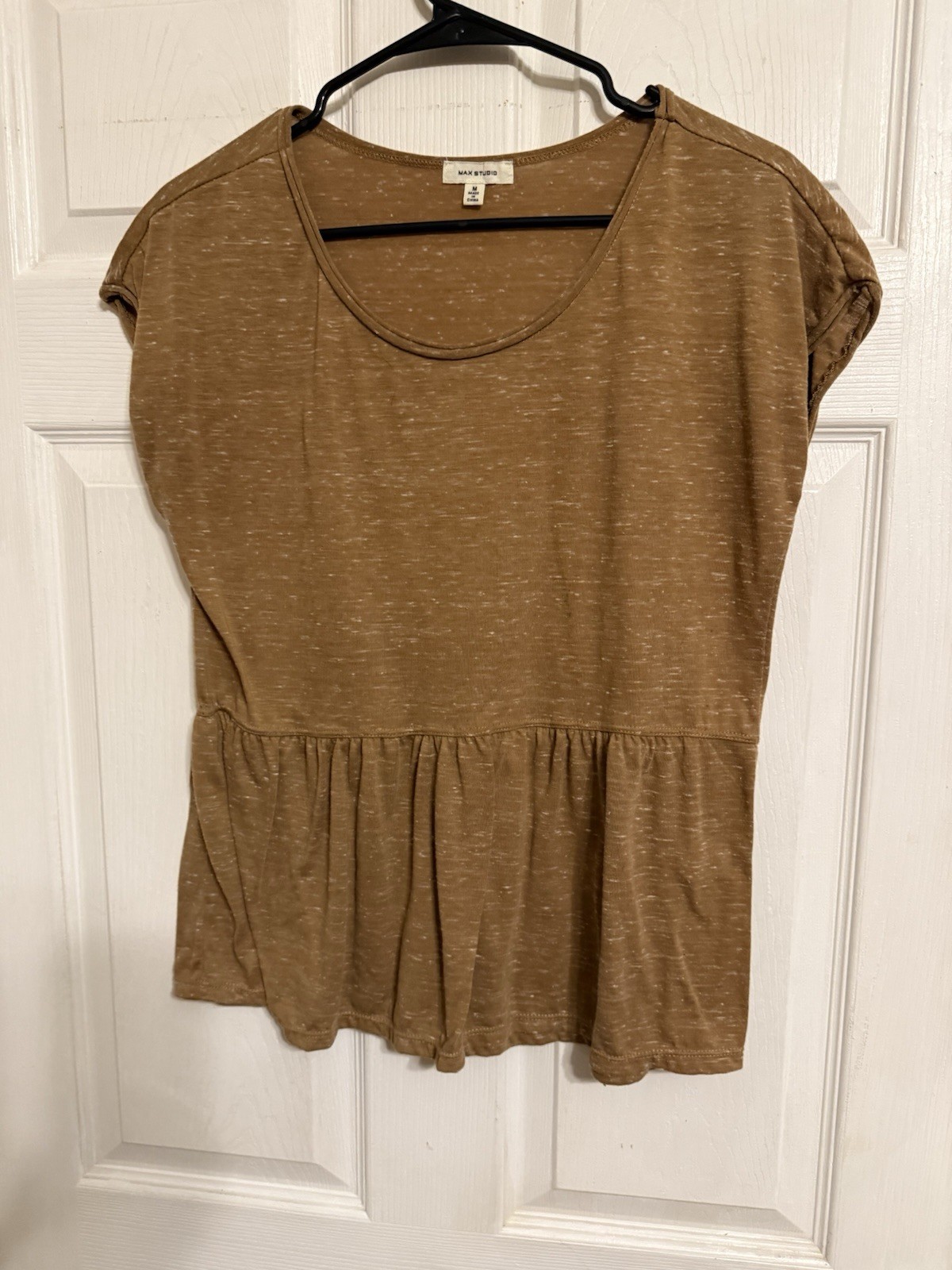 max studio top size medium brown - image 1