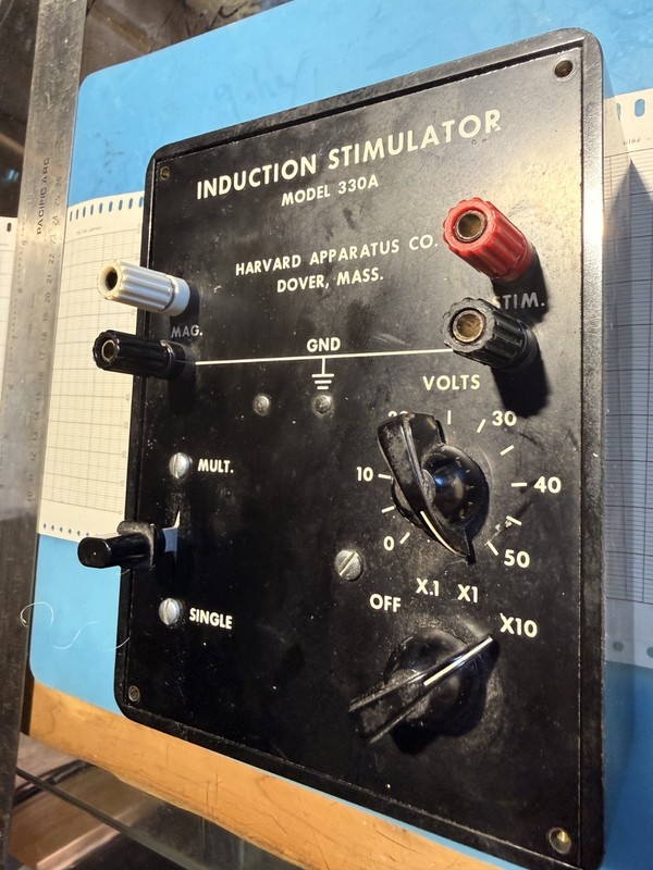 Harvard Apparatus 330A Induction Stimulator w/ OG bottom Box & Manual