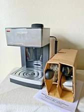 MR COFFEE Steam Expresso & Cappuccino Maker with Frother ECM160 New Open Box