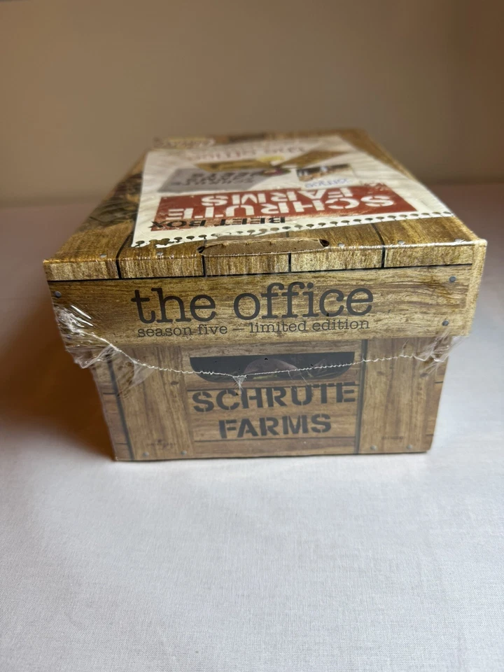 The Office Season Five Limited Edition Schrutes Farms Beet Box Set w/ DVD NEW!! - Image 4 of 4