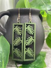 3.5  Earring Set Gold-tone Exaggerated Wood Dangle Drop New Free Ship A3526