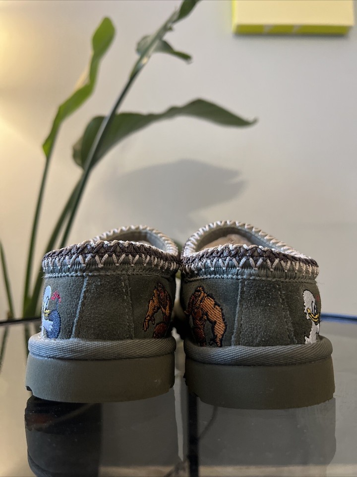 Palace x UGG Tasman Slipper Burnt Olive Green Men’s US Size 4 / Wmns