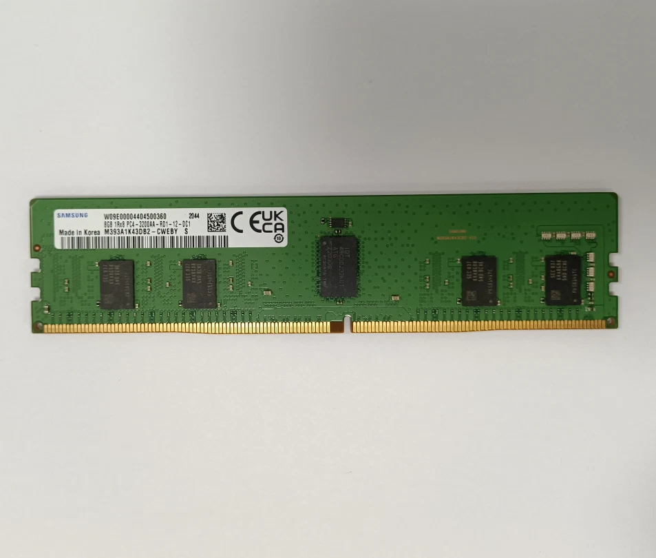 Samsung DDR4 SDRAM 8 GB Capacity per Module DIMM Computer Memory