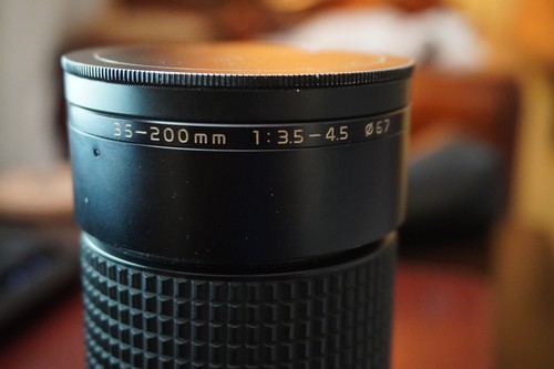 Tokina AT-X 35-200mm 1:3.5-4.5 MF Zoom Lens Japan - Very Clean - Picture 3 of 9