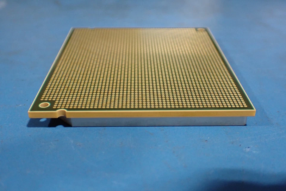 00KV630 Genuine IBM Power 8 CPU 93ZZ - Image 4 of 4