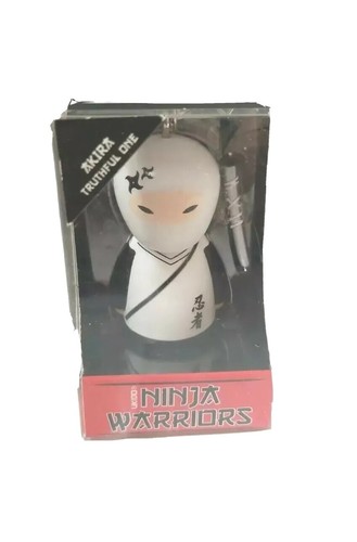 Akira Truthful One Ninja Warriors Figur Schlüsselanhänger 2 in Enesco Neu