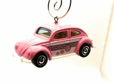 1962 Volkswagen VS Beetle Christmas Ornament 1:64 Pink