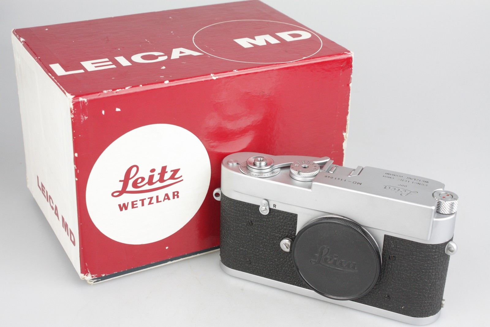 Boxed, serviced, Leitz LEICA MD 35mm Rangefinder Camera - Chrome