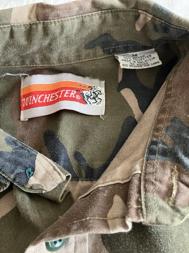Vintage 90s Winchester Woodland Camo M Button Up Shirt Embroidered Duck Hunting - Image 2 of 4