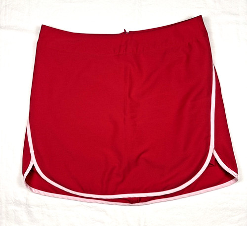 Maggie Lane Red Sport Skort White Trim Back Zip Polyester Blend Women's Size 6