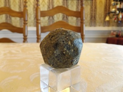 VINTAGE ROCK SHAPED SUPERBALL   POSSIBLY A PREMIUM