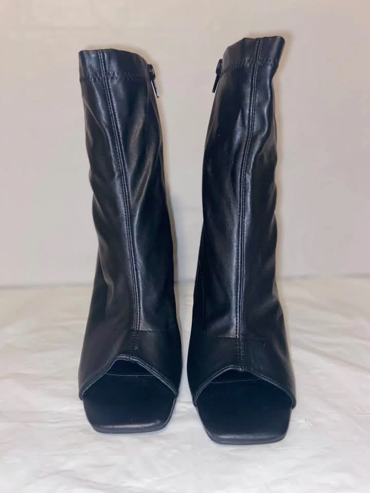 Liliana Novax-3 PU Square Ooen Toe Booties Chuchy Heel In Black Sz 7.5 - Image 2 of 4
