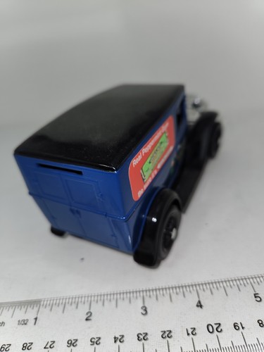 Liberty Classics WM Wrigley Junior Co Wrigley's Diecast Truck Bank Ford Model A - Picture 11 of 13