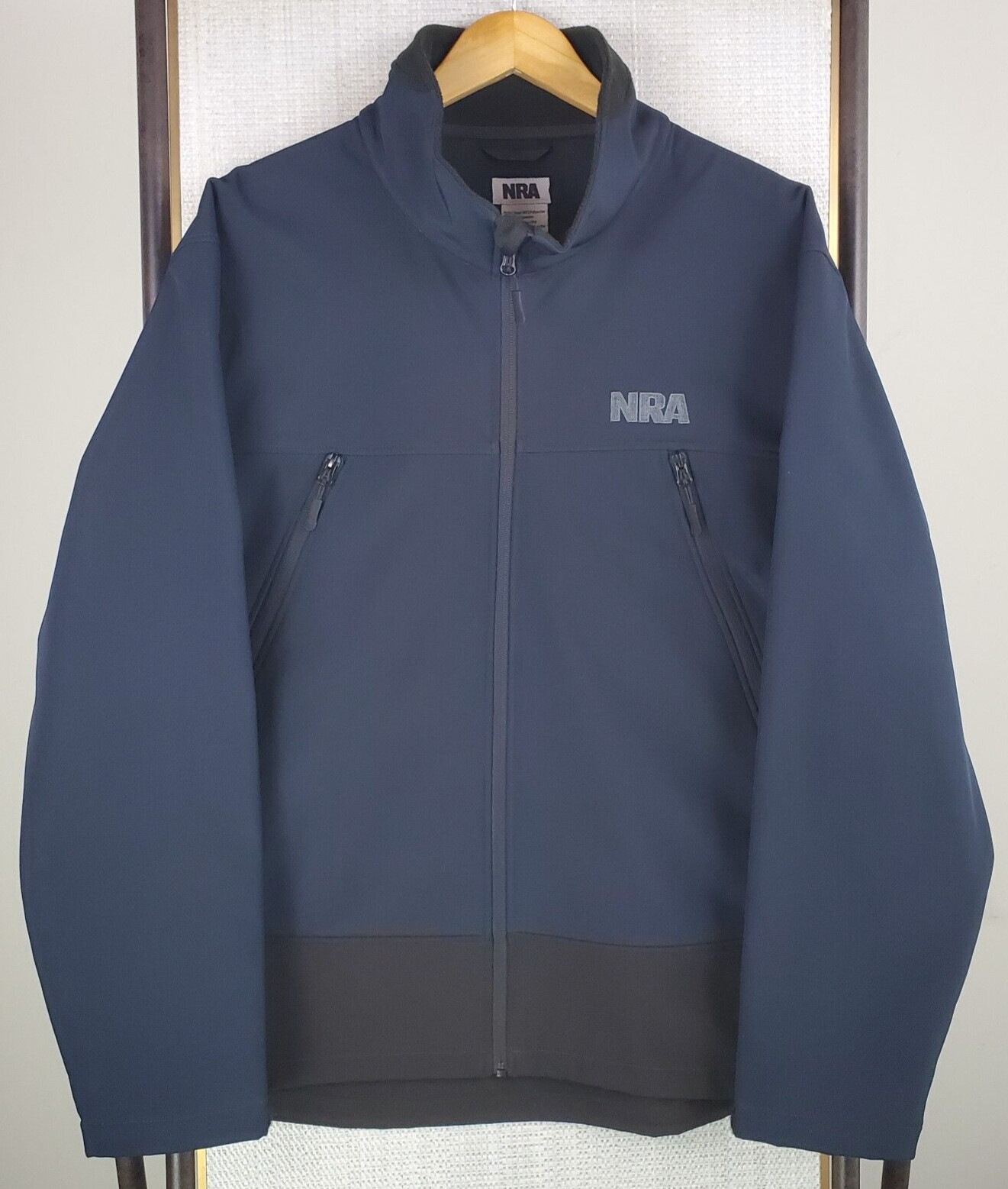 NRA Mens Size XL Softshell Jacket Fleece Lined Full Zip Blue Black Waterproof