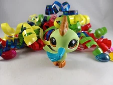 Littlest Pet Shop Green Turquoise and Brown Accented Woodpecker Bird #2279