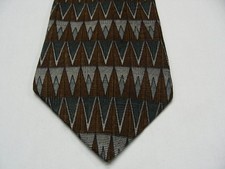 CELLINI - LINEA UOMO - GEOMETRIC - VINTAGE - MADE IN USA - 100% SILK NECK TIE!