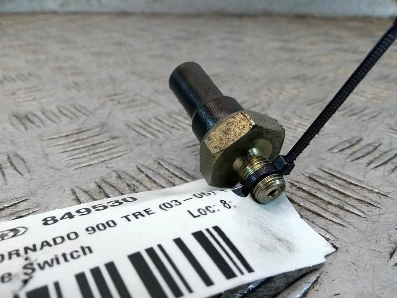 Interruptor de presión de aceite BENELLI TORNADO 900 TRE (03-06) Foto 2 de 3