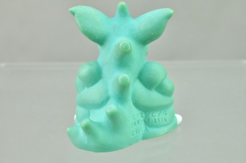 Pokemon Nidoqueen 1996 Finger Puppet Figure Bandai Nintendo - Picture 2 of 3