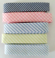Biais 100% coton largeur 2 cm vendu au mètre, 2 motifs et 5 couleurs au choix