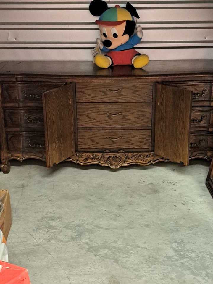 MUY BONITOS juegos de dormitorio muebles antiguos vintage Foto 3 de 4