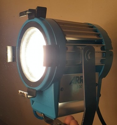 Arri 300 Tungsten Fresnel Light