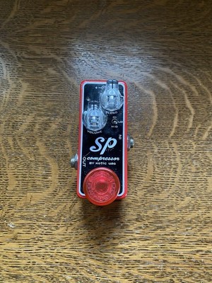 Rare Limited Edition Xotic SP Compressor Guitar Effects Pedal