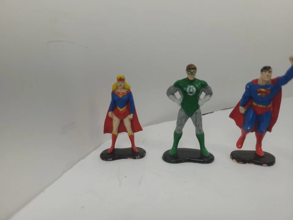 De colección Años 90 ERTL DC Comics Batman Superman Supergirl Verde Latern Shazam Foto 3 de 4