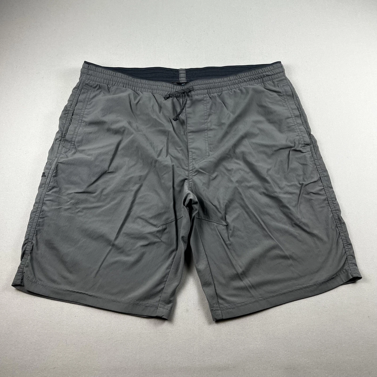 Kuhl Kruiser Shorts Mens XL Gray Chino Cargo 10" Inseam Outdoor Hiking Utility