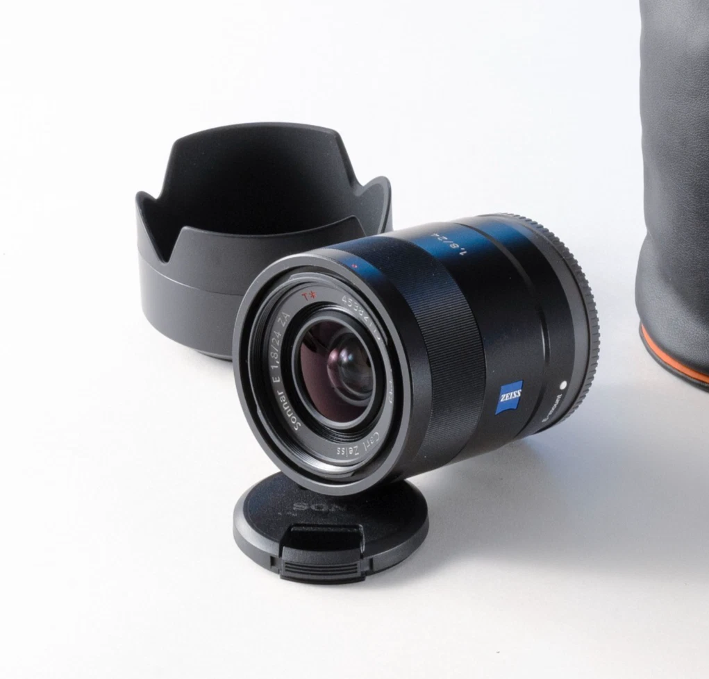 【美品】Carl Zeiss Sonnar T* E 24mm F1.8 Carl Zeiss 24mm f/1.8 Sonnar E ZA T* Lens Review | ePHOTOzine