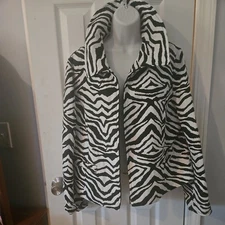 Ingenuity Womens  Animal Print Ladies Open Front jacket XL