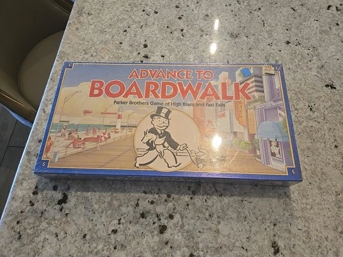 Advance to Boardwalk Vintage Board Game Parker Brothers Monopoly  1985 #0014 NEW