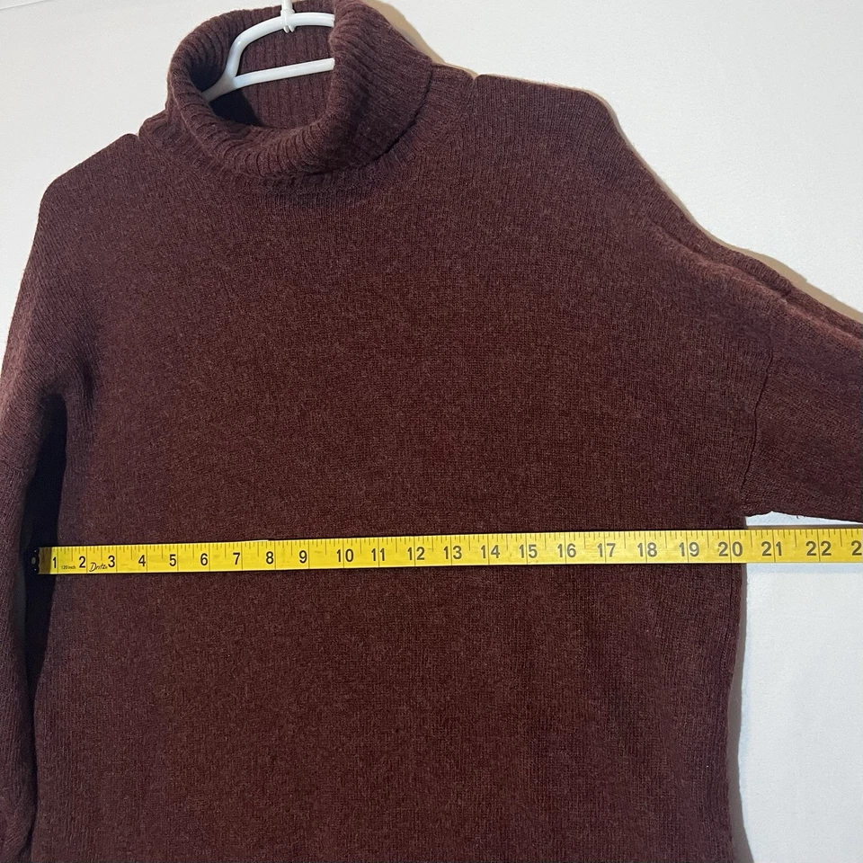 J.Crew Women’s Wool Blend Turtleneck Sweater XL Rust Brown Hi/Lo Preppy Winter - Image 4 of 4