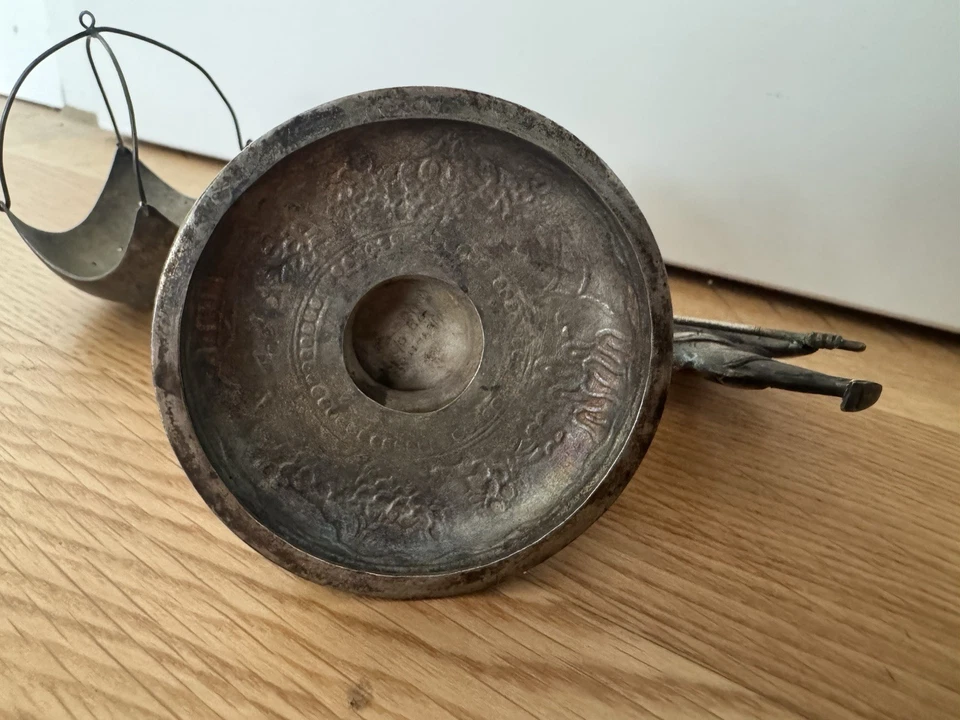 Vietnam - 900 Silber - Teesieb „Fischer mit Netz” (alt, vintage) - Bild 4 von 4