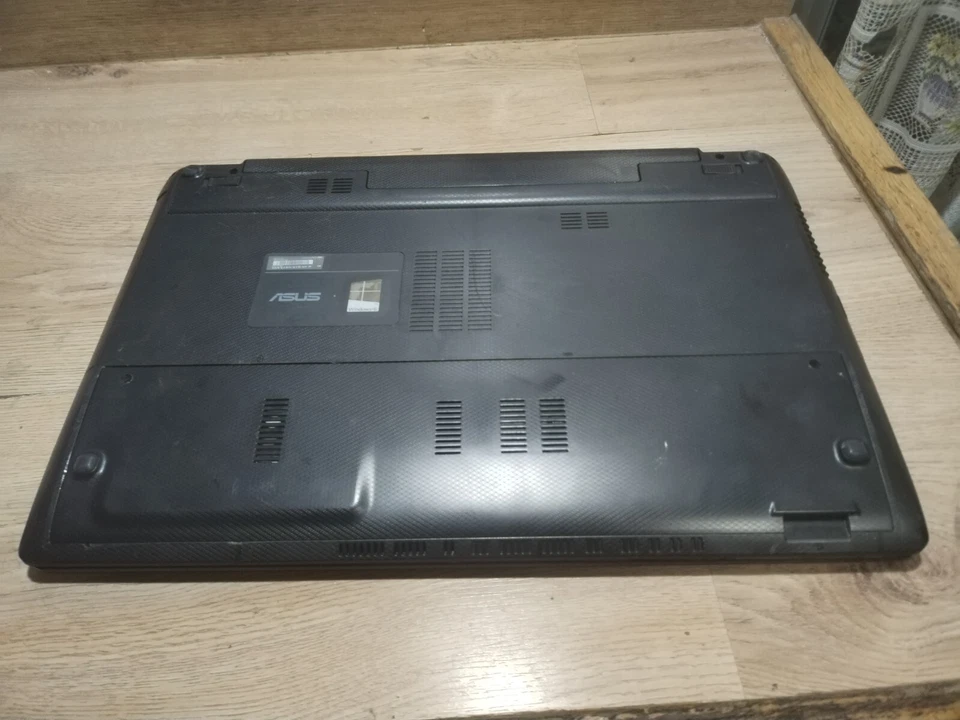 Asus X55C,Intel i3 2,20 GHZ,500 Gigas HDD,4 Gig Ram,15,6",Hdmi,Wifi,Webcam. - Imagen 3 de 4