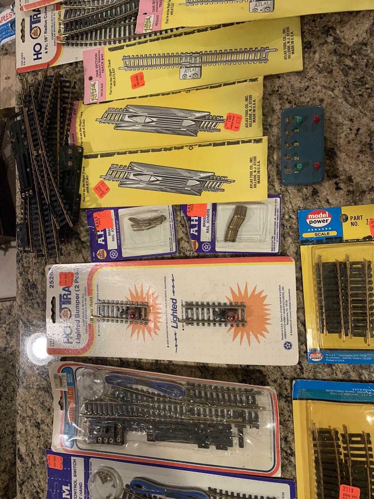 Huge Vintage Lot HO Scale Tracks, Turnouts, Accessories Etc. eBay