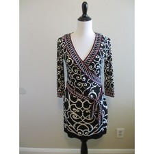WHITE HOUSE BLACK MARKET BLACK WHITE WRAP STYLE DRESS WITH BELT SMALL