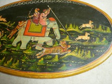 Ancien plateau de table basse indienne/ éléphant+tigres