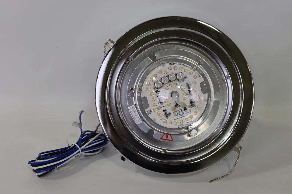 Westinghouse Wengue 30 inch  Chrome Brown Indoor Ceiling Fan LED Light Kit - Image 4 of 4