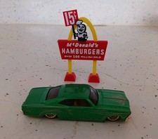 "New" Model Train "McDonald's SPEEDEE" Street signs N scale Layout 2.75" Tall