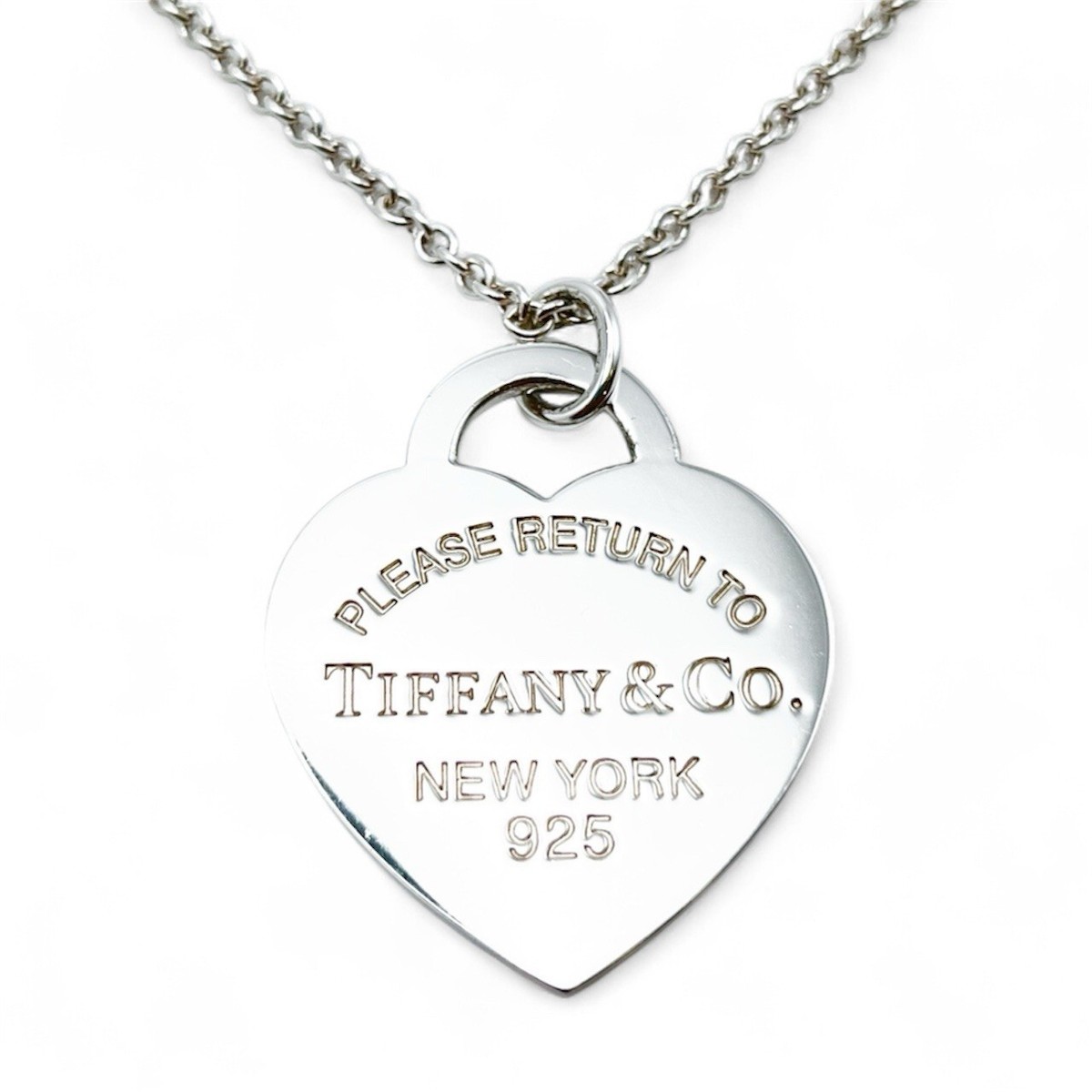 Tiffany & Co Jumbo XL Heart Tag Pendant/Chain On Tiffany & Co