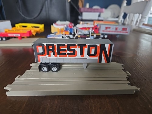 Tyco US1 Electric Trucking PRESTON 151 Custom Van Trailer