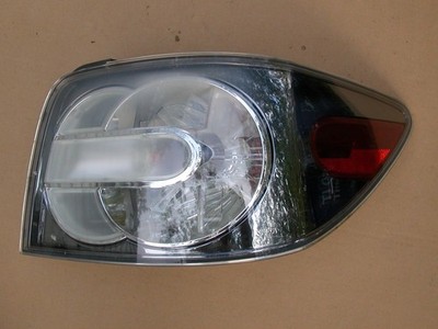 OEM R/H PASSENGER OUTER TAILLIGHT - 2007-08-09 MAZDA CX-7