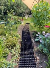 8 x Plastic Grass Grid Paving Driveway Turf Lawn Path Gravel Protector Drainage