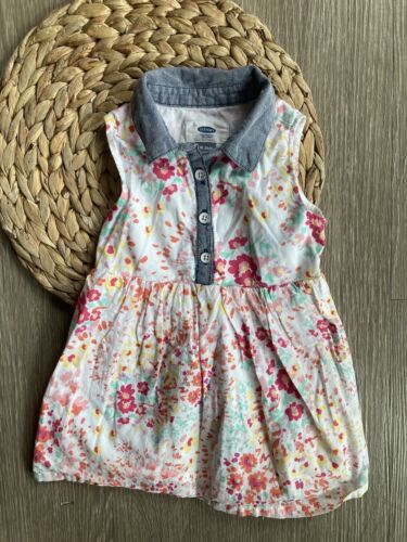 Dziecięca wiosna stara granatowa sukienka bez rękawów rozmiar 18-24 miesiące 1/4 guzik kwiatowy biały - Zdjęcie 1 z 6