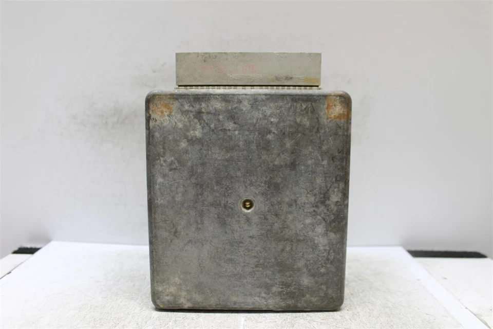 F17F12A650TA  Ford Aerostar 1990-91 Engine Control Unit ECU Module 119 2D5 B6 - Imagem 2 de 4