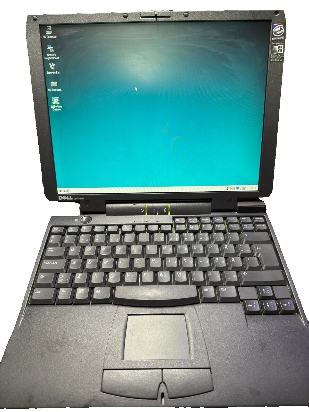 Dell Windows 95 Notebooks/Laptops